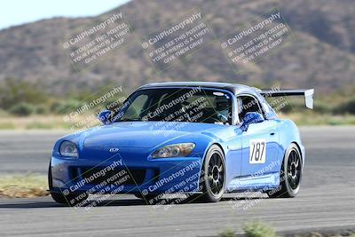 media/Oct-08-2023-Extreme Speed (Sun) [[05af469d3b]]/2-Green/session 1 skid pad/